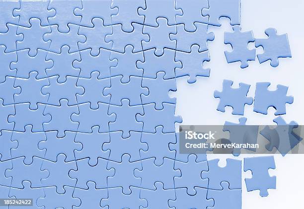 Jigsaw Puzzle - Fotografie stock e altre immagini di Connessione - Connessione, Insieme, Tessera di puzzle