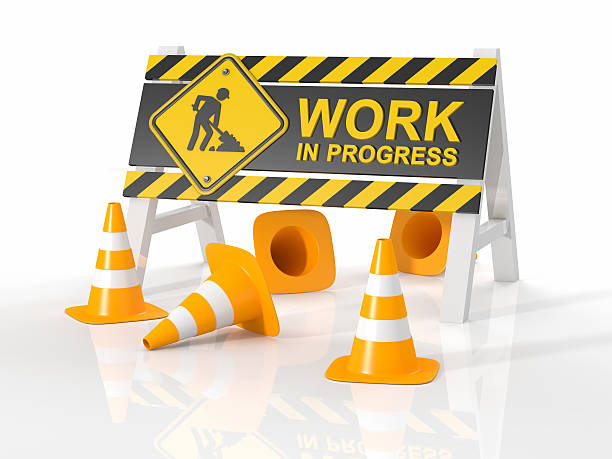 trabalho em curso - construction site sign road warning sign warning sign imagens e fotografias de stock