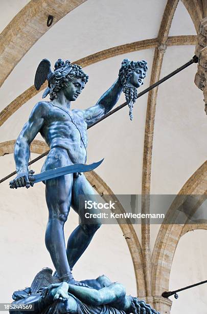 Perseus のメドゥーサの頭 - イタリアのストックフォトや画像を多数ご用意 - イタリア, エンタメ総合, カラー画像