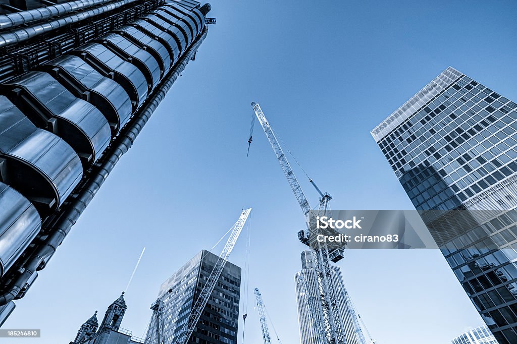 Пол с видом на небоскребы строительства в Лондоне - Стоковые фото Стройплощадка роялти-фри