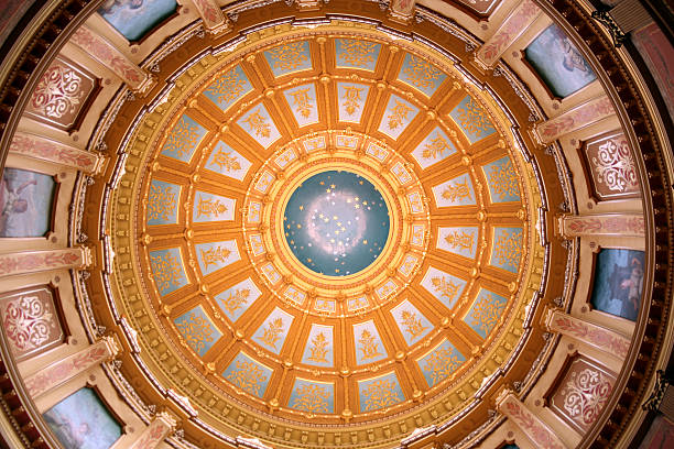 istock Capital dome, Lansing Michigan 185247868