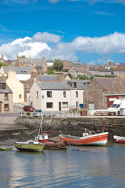 istock View of Town from Gourdon Harbour 185250883