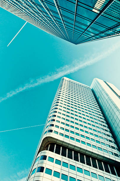 istock Green office buildings in Frankfurt am Main 185251311