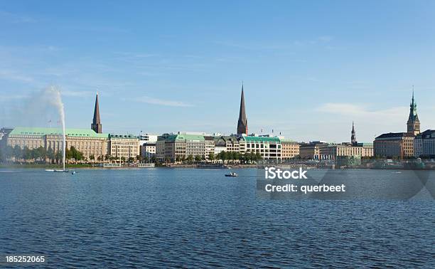 Alstersee Hamburg Stockfoto und mehr Bilder von Alstersee - Alstersee, Architektur, Aussicht genießen