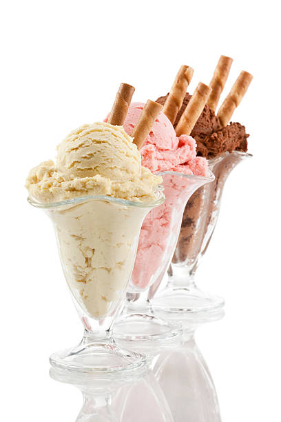 istock Three sunade cups filled with different flavor ice cream. 185253605