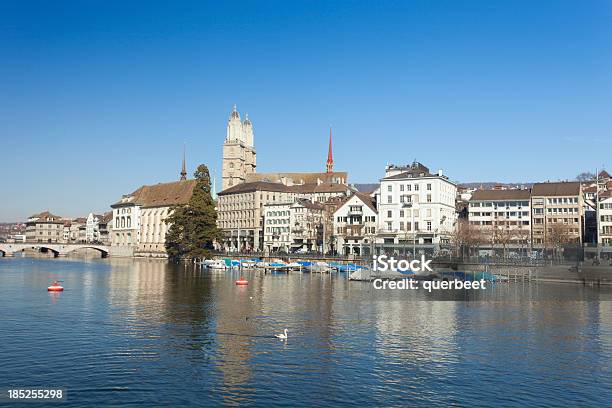 Zürich Stockfoto und mehr Bilder von Architektur - Architektur, Außenaufnahme von Gebäuden, Brücke