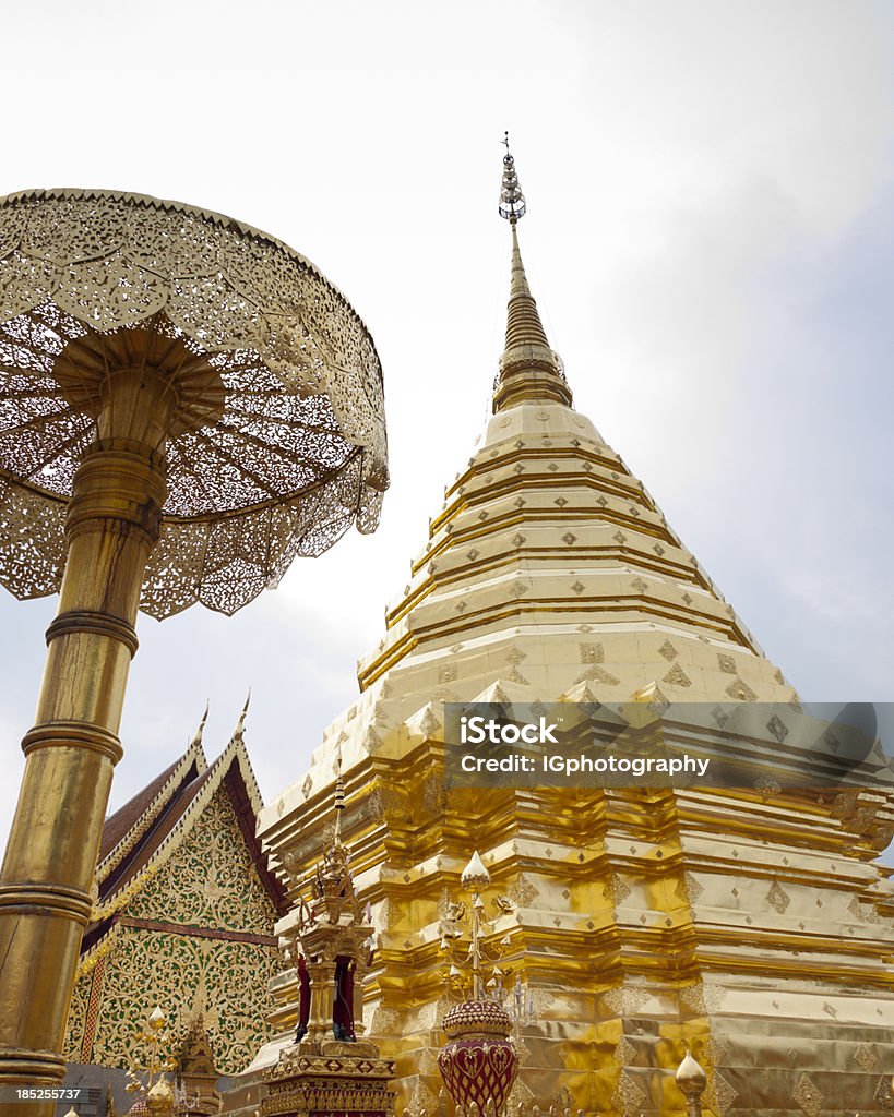 Bhuddist Świątynia w Doi Suthep w Tajlandii - Zbiór zdjęć royalty-free (Bez ludzi)