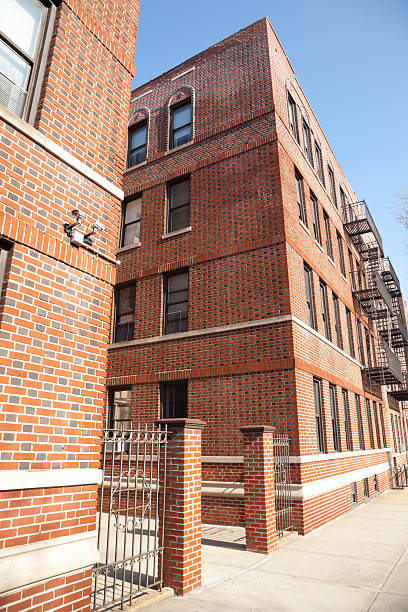 istock Apartment building in New York City 185255845