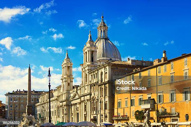 Piazza Navona A Roma Italia - Fotografie stock e altre immagini di Acqua - Acqua, Antico - Condizione, Appartamento