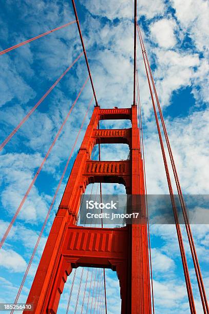 ゴールデンゲートブリッジの下から - カラー画像のストックフォトや画像を多数ご用意 - カラー画像, カリフォルニア州, カリフォルニア州 サンフランシスコ