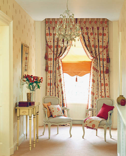 istock Interior of traditional living room 185256561