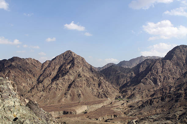 istock Canyons in the Hajjar mountain range, Fujairah, UAE 185256582