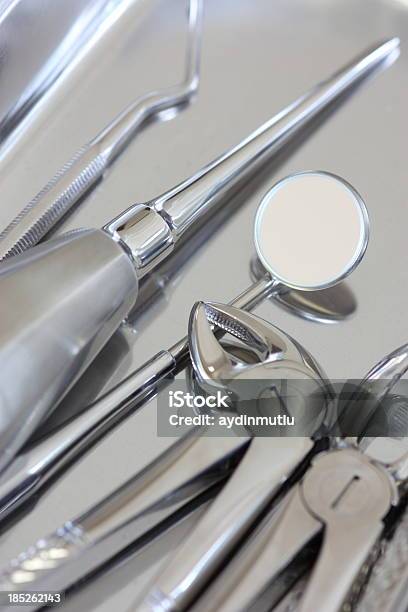 Equipamentos Dentários - Fotografias de stock e mais imagens de Aço - Aço, Aço Inoxidável, Boca Aberta