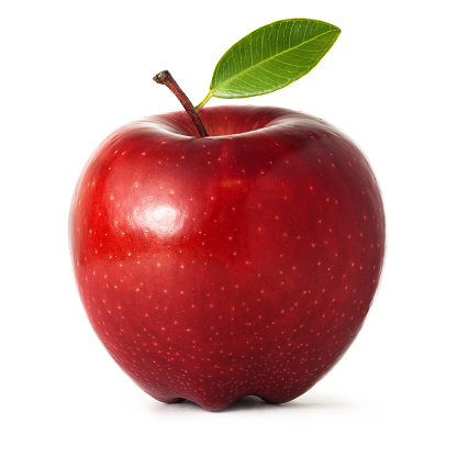 Red apple con hojas aisladas sobre fondo blanco photo