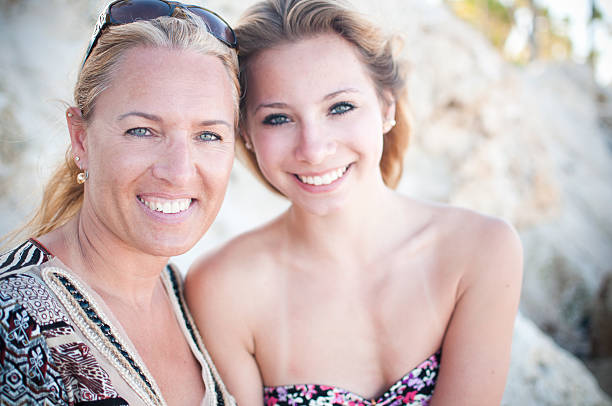 istock Mother and Daughter 185263299