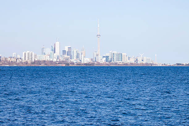 istock Cityscape of Downtown Toronto 185264012