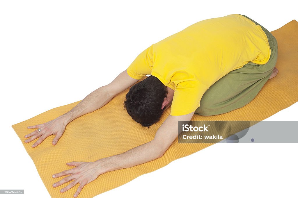 Homem de ioga vista de cima com Camisa amarela-copyspace - Royalty-free Adulto Foto de stock
