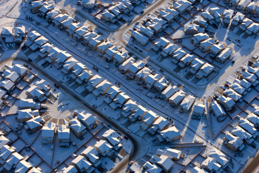 A modern suburb neighborhood during winter.