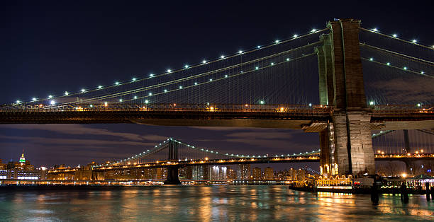 istock Brooklyn Bridge, New York NY 185267094