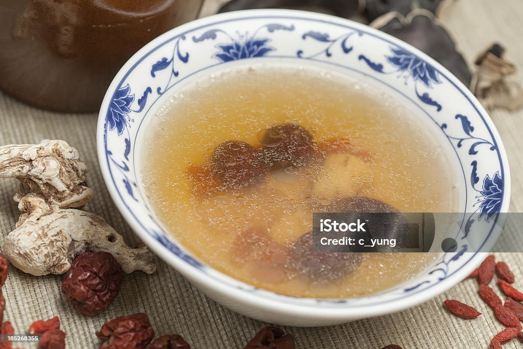 Conector hembra TMC-chino tradicional de la medicina - Foto de stock de Sopa libre de derechos