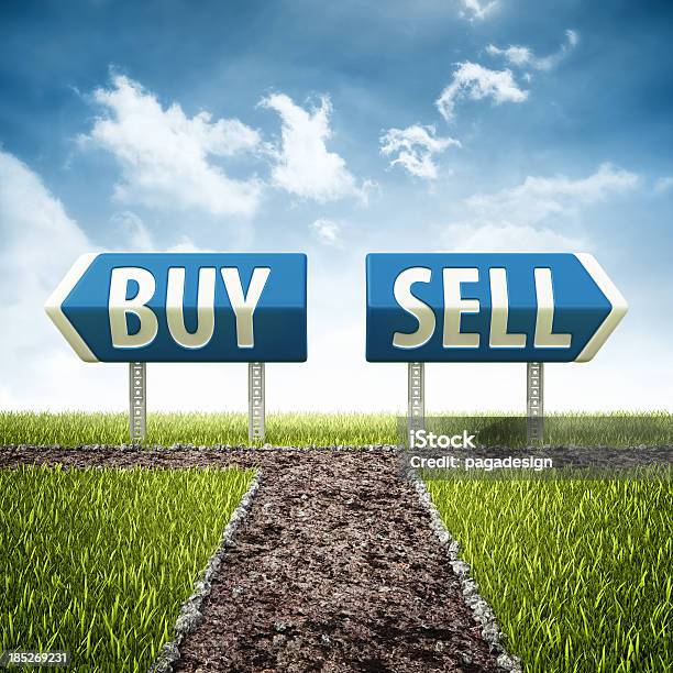 Покупать И Продавать Перекрёсток — стоковые фотографии и другие картинки Buy - английское слово - Buy - английское слово, Без людей, Бизнес