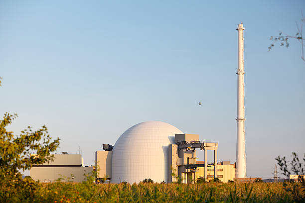 istock Nuclear Power Plant Reactor Building 185270088