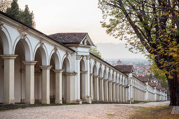 istock Archway on Monte Berico, Vicenza Veneto Italy 185270904
