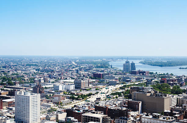 istock Philadelphia aerial view on sunny day 185273530