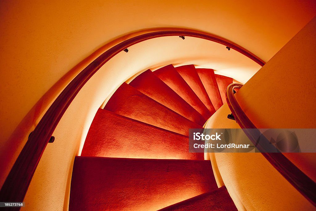 階段ダウン - ホテルのロイヤリティフリーストックフォト