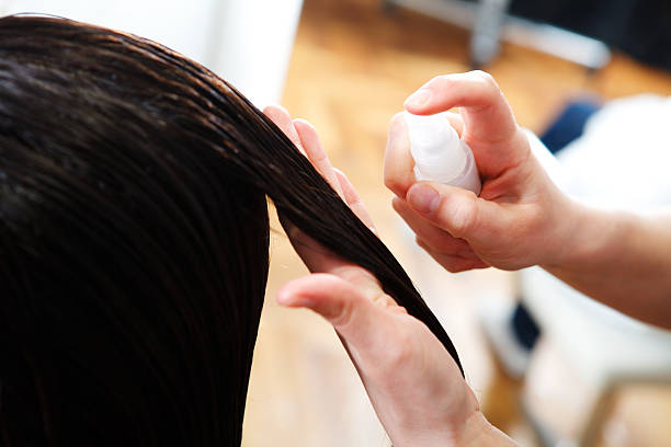 istock Hair salon treatment 185275256