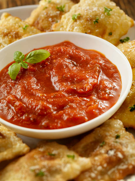 istock Marinara Dipping Sauce 185278168