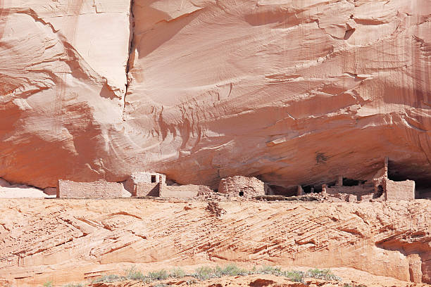 istock ancient Indian Navajo settlements under rock wall Canyon de Chelly 185282219