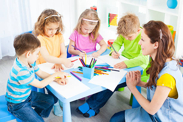 istock Children Craft Activities Coloring and Drawing. 185283090