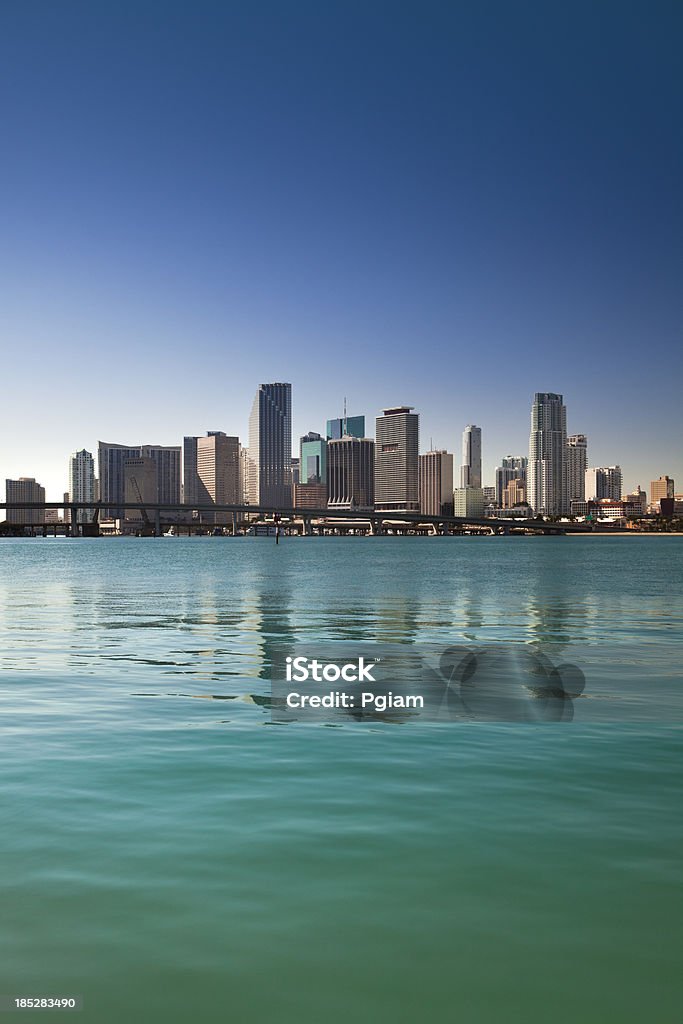 Día del horizonte de Miami, Florida - Foto de stock de Mar libre de derechos