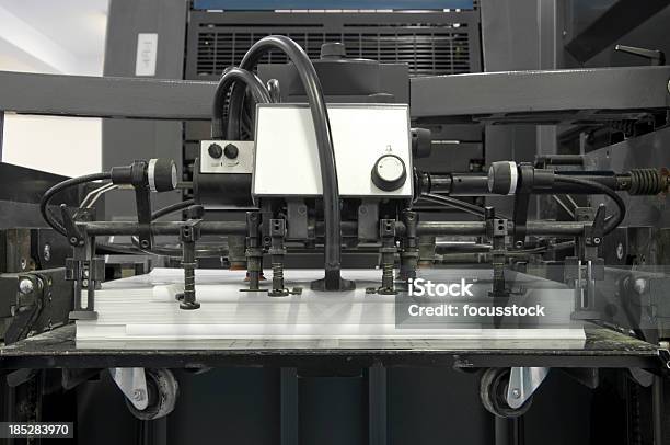 Máquina De Impressão Offset - Fotografias de stock e mais imagens de Fábrica de Impressão - Fábrica de Impressão, Heidelberg, Impressora