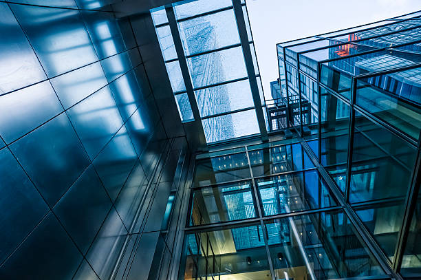 istock Contemporary architecture in Canary Wharf, London 185284352
