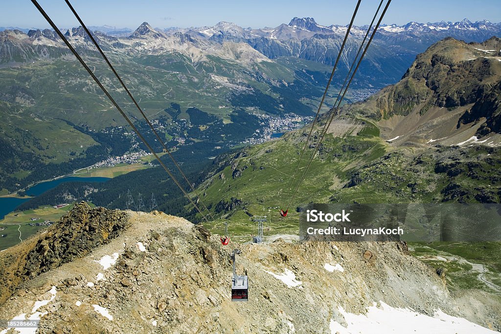Vista panorámica de los Alpes a las montañas - Foto de stock de Aire libre libre de derechos