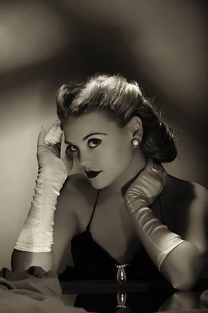 noir style portrait.inspiration. - femme fatale stock-fotos und bilder