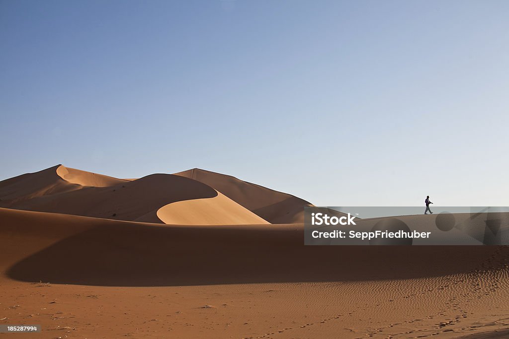 Wandern in den Sanddünen - Lizenzfrei Abenteuer Stock-Foto