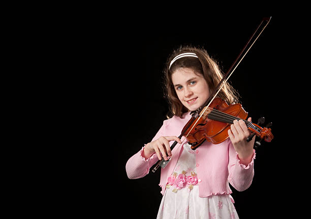 istock Young Girl Violinist 185289564