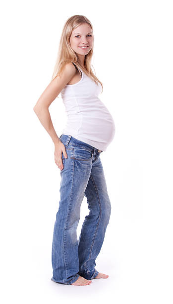istock Standing young pregnant woman 185289624