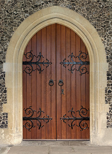 hermoso iglesia puerta - front door doorknob door wood fotografías e imágenes de stock