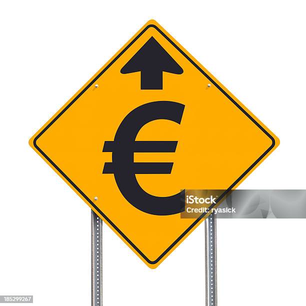 Euro Prosperidad Adelante Señal Aislado Foto de stock y más banco de imágenes de Amarillo - Color - Amarillo - Color, Conceptos, Conceptos y temas
