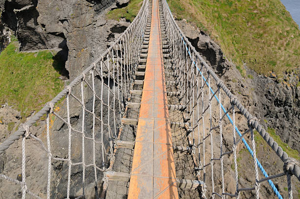 istock Carrick-a-Rede Rope Bridge, Ireland 185299583