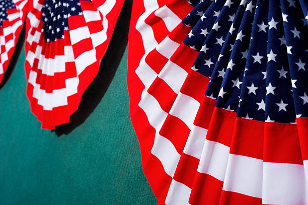 istock Stars and Stripes bunting 185300081