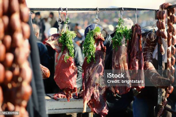 야외 고기류 소시지 가게상 고기에 대한 스톡 사진 및 기타 이미지 - 고기, 낮, 매달기