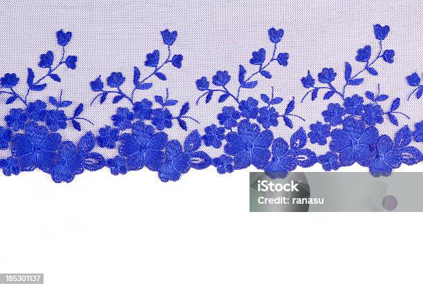 Azul De Renda - Fotografias de stock e mais imagens de Arte e Artesanato - Arte visual - Arte e Artesanato - Arte visual, Artigo de Decoração, Atar Cordão de Sapato