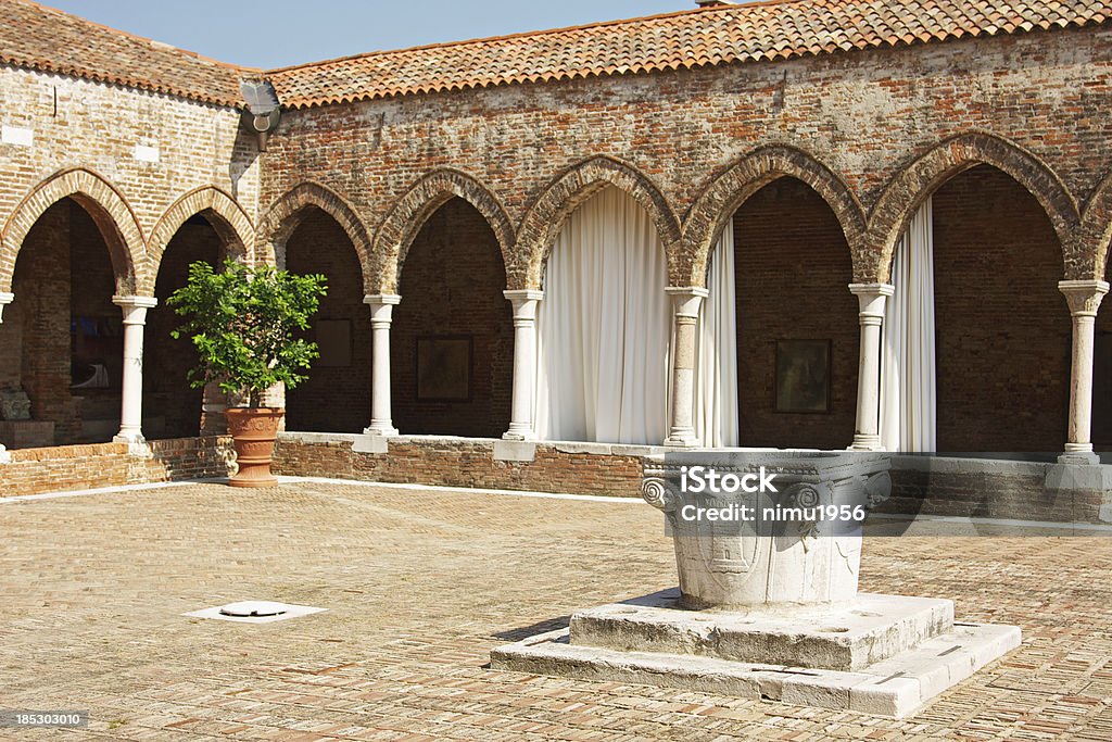 Cloître de Madonna dell'Orto église à Venise - Photo de Madonna Dell'orto libre de droits