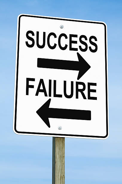 istock Road Sign; Success or Failure 185303711