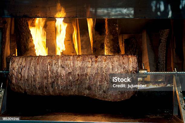 Photo libre de droit de Döner Kebap Turc banque d'images et plus d'images libres de droit de Aliment - Aliment, Aliment rôti, Aliments et boissons